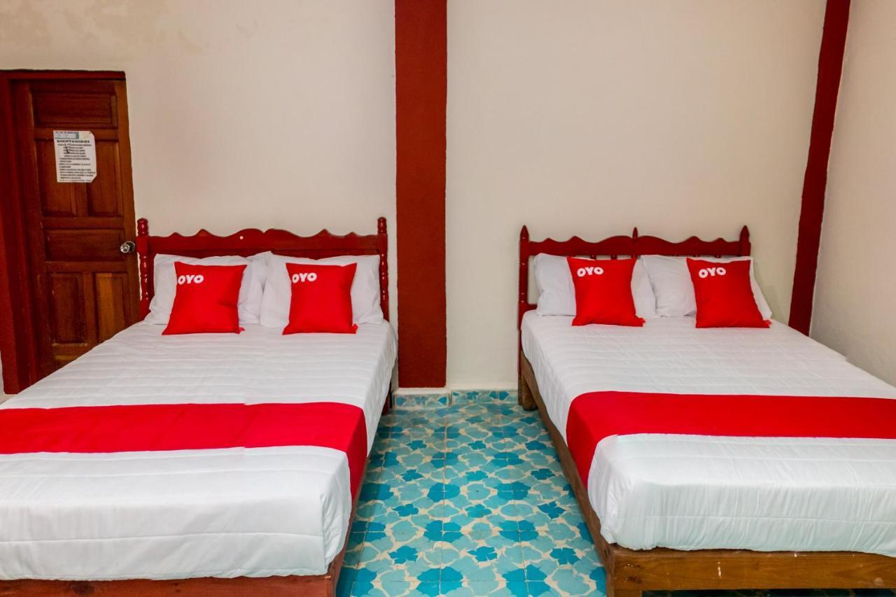 Oyo Hotel Rubi Zihuatanejo Exteriör bild